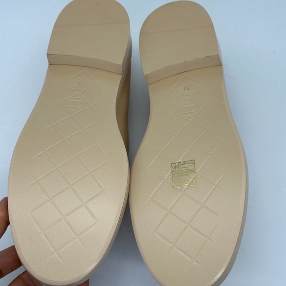 CHANEL 24C Leather Quilted Tab Turn Lock Turnlock CC Loafer Moccasin Flat Shoes - Picture 10 of 11